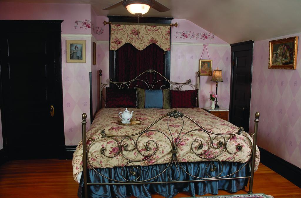 Downtown Historic Bed & Breakfast Альбукерке Номер фото