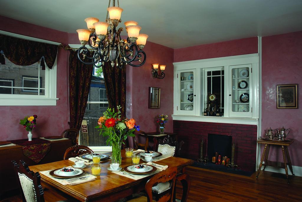 Downtown Historic Bed & Breakfast Альбукерке Экстерьер фото